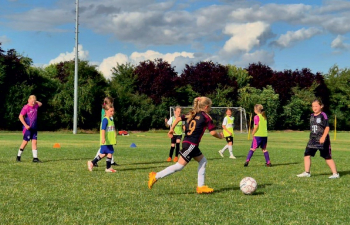 Mädchenfußball beim SV Emstek Spaß, Teamgeist und Begeisterung