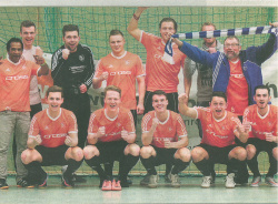 Endlich mal wieder was zum Feiern: Fußball-Bezirksligist Emstek